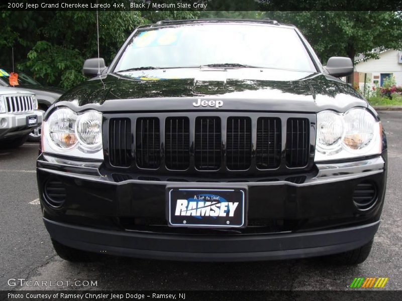 Black / Medium Slate Gray 2006 Jeep Grand Cherokee Laredo 4x4