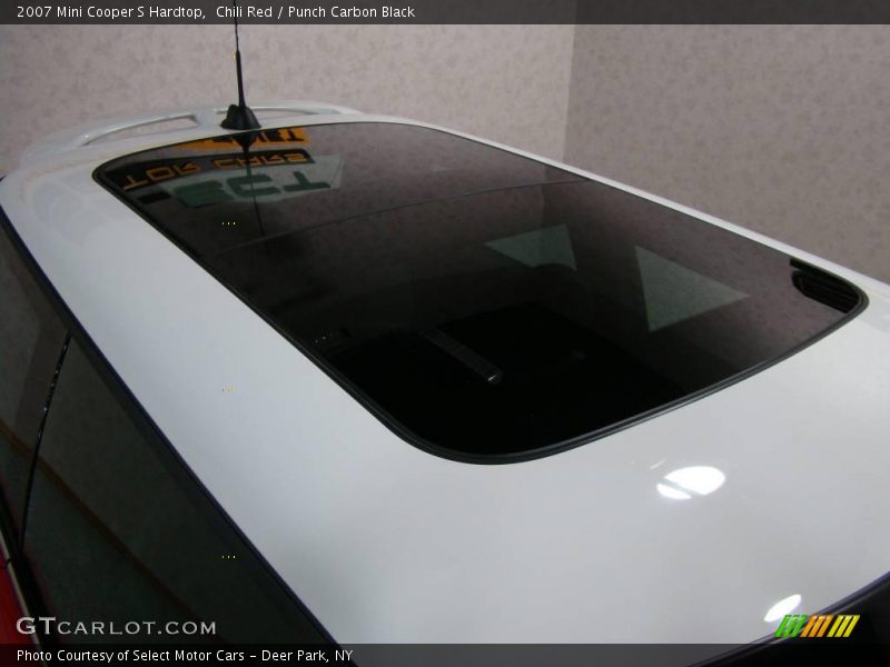 Chili Red / Punch Carbon Black 2007 Mini Cooper S Hardtop
