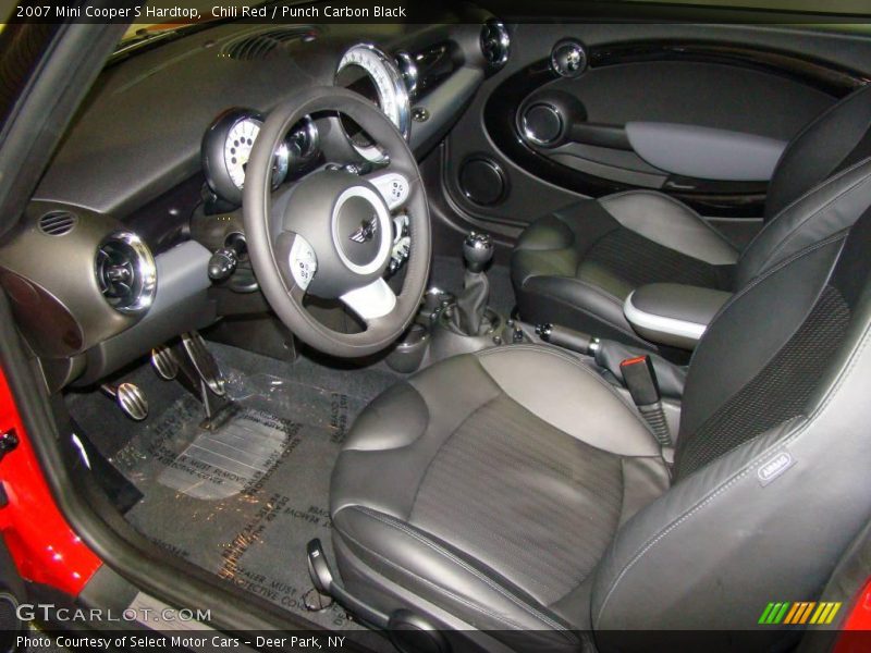 Chili Red / Punch Carbon Black 2007 Mini Cooper S Hardtop