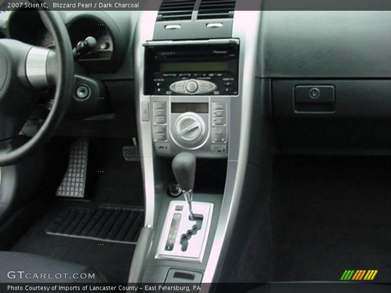 Blizzard Pearl / Dark Charcoal 2007 Scion tC