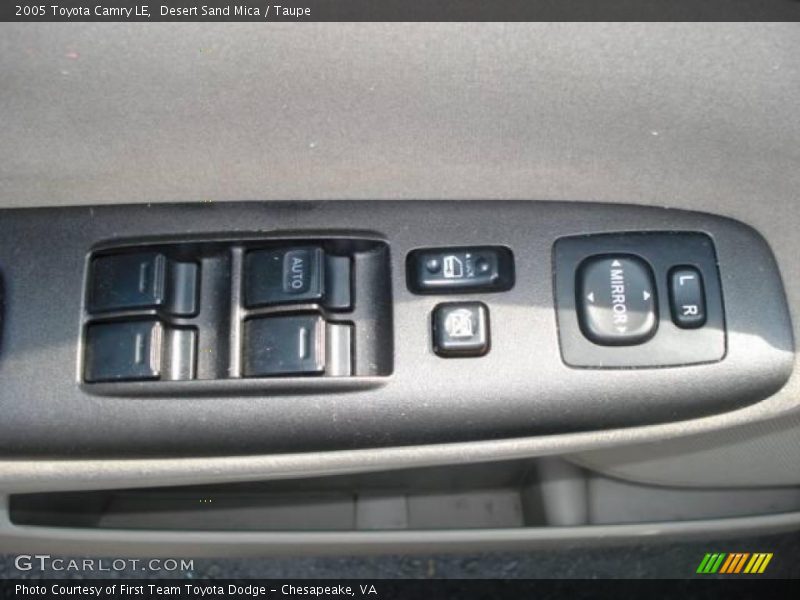 Desert Sand Mica / Taupe 2005 Toyota Camry LE