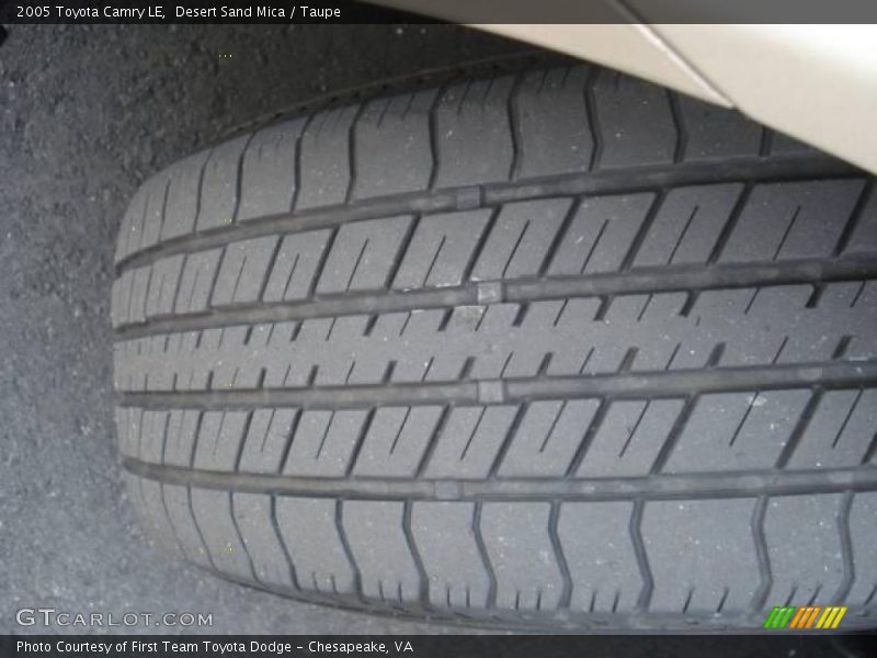 Desert Sand Mica / Taupe 2005 Toyota Camry LE