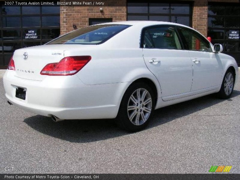 Blizzard White Pearl / Ivory 2007 Toyota Avalon Limited