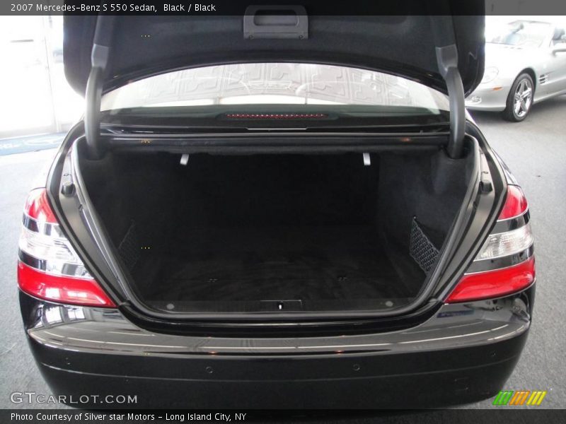 Black / Black 2007 Mercedes-Benz S 550 Sedan