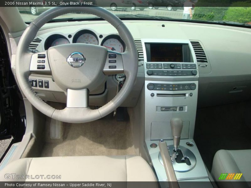 Onyx Black / Frost 2006 Nissan Maxima 3.5 SL