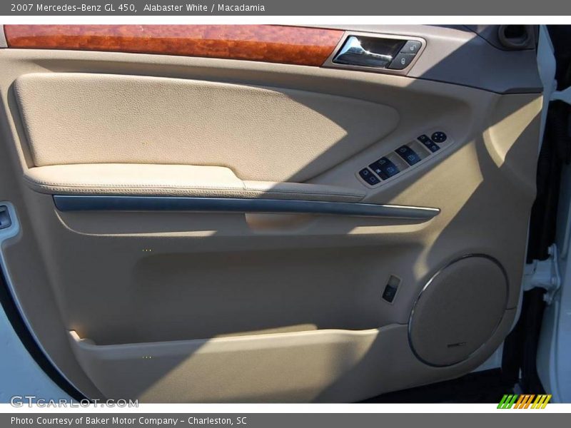 Alabaster White / Macadamia 2007 Mercedes-Benz GL 450