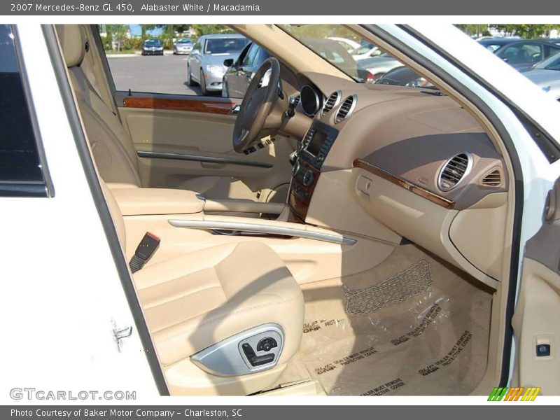 Alabaster White / Macadamia 2007 Mercedes-Benz GL 450