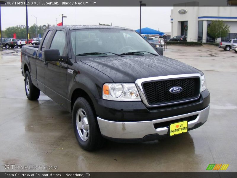 Black / Medium Flint 2007 Ford F150 XLT SuperCab