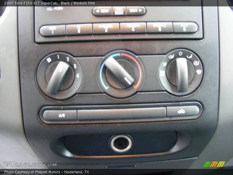 Black / Medium Flint 2007 Ford F150 XLT SuperCab