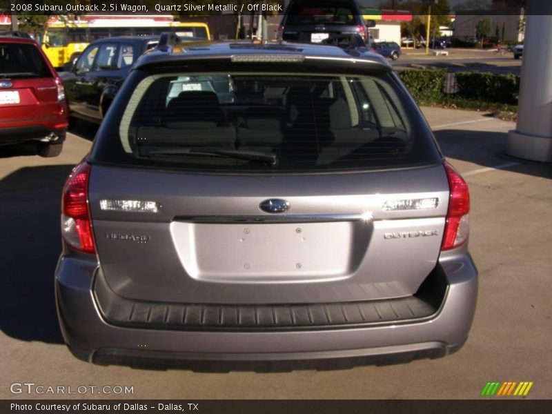 Quartz Silver Metallic / Off Black 2008 Subaru Outback 2.5i Wagon