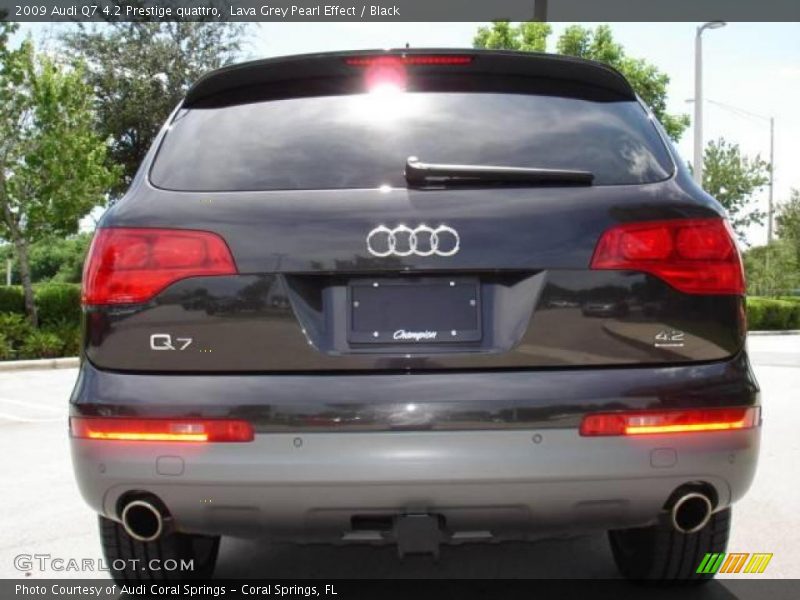Lava Grey Pearl Effect / Black 2009 Audi Q7 4.2 Prestige quattro