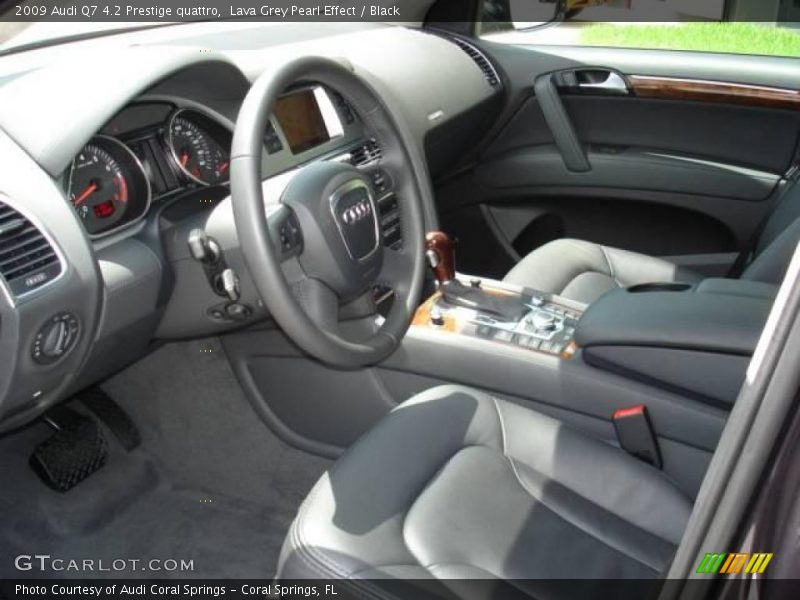 Lava Grey Pearl Effect / Black 2009 Audi Q7 4.2 Prestige quattro
