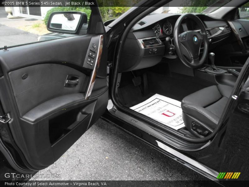 Jet Black / Black 2005 BMW 5 Series 545i Sedan