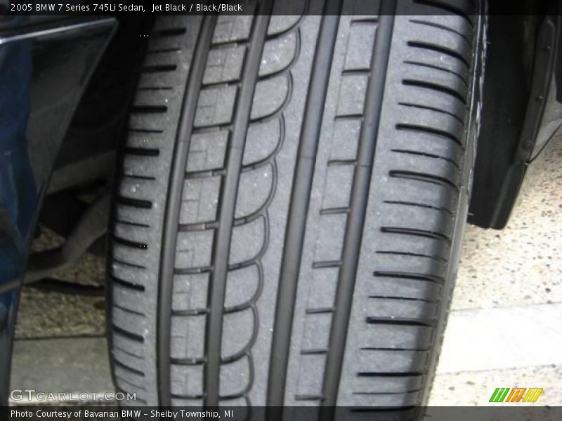 Jet Black / Black/Black 2005 BMW 7 Series 745Li Sedan