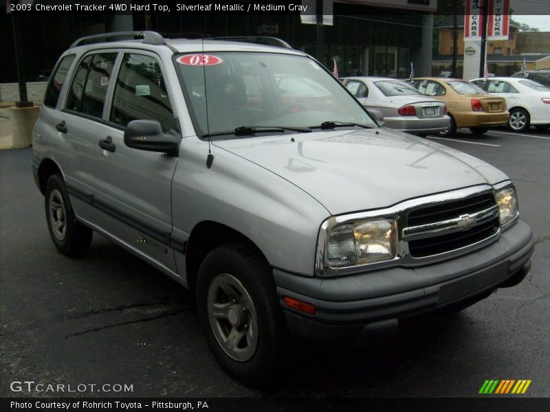Silverleaf Metallic / Medium Gray 2003 Chevrolet Tracker 4WD Hard Top