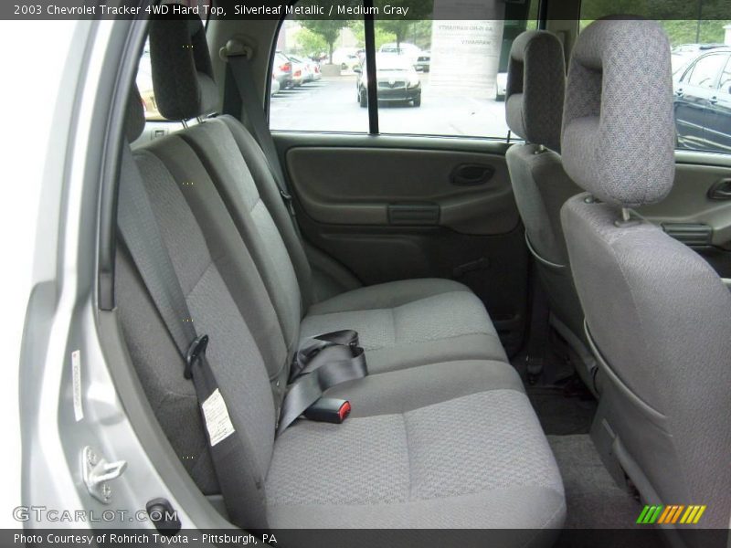 Silverleaf Metallic / Medium Gray 2003 Chevrolet Tracker 4WD Hard Top