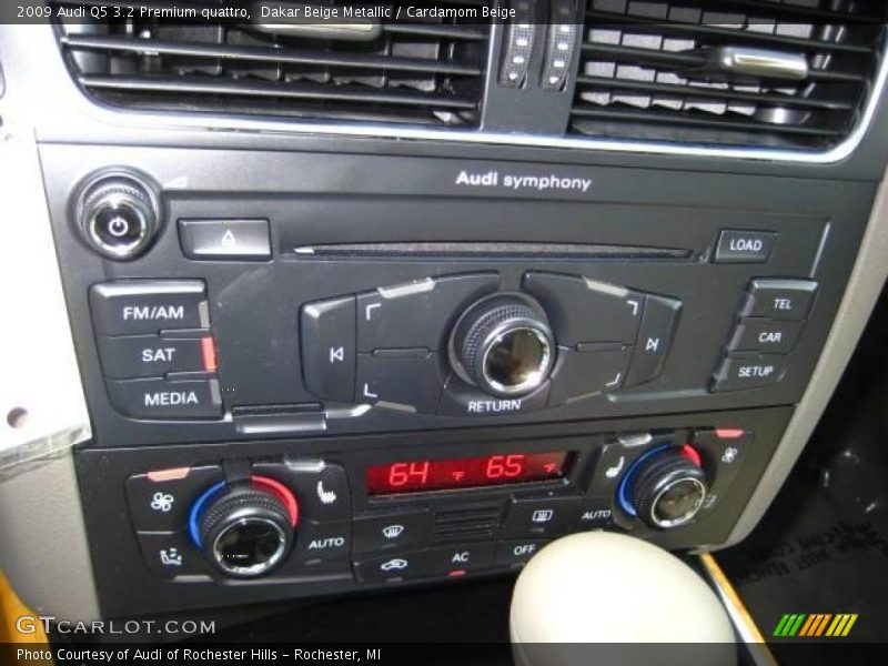 Dakar Beige Metallic / Cardamom Beige 2009 Audi Q5 3.2 Premium quattro