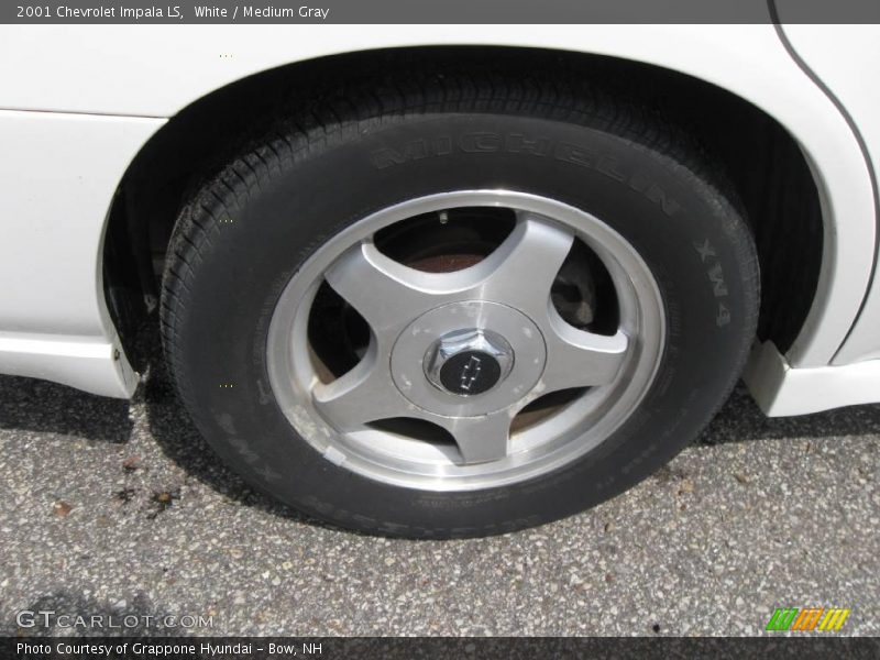 White / Medium Gray 2001 Chevrolet Impala LS