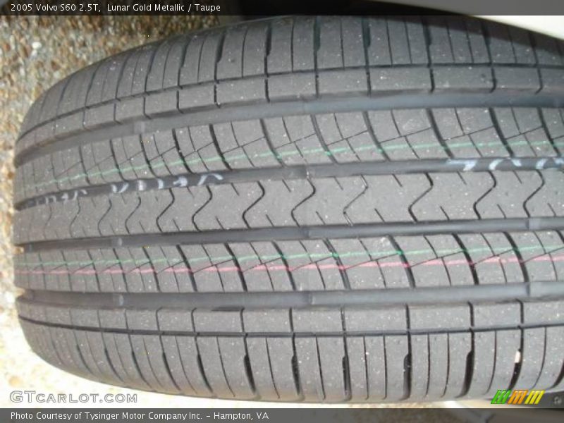 Lunar Gold Metallic / Taupe 2005 Volvo S60 2.5T