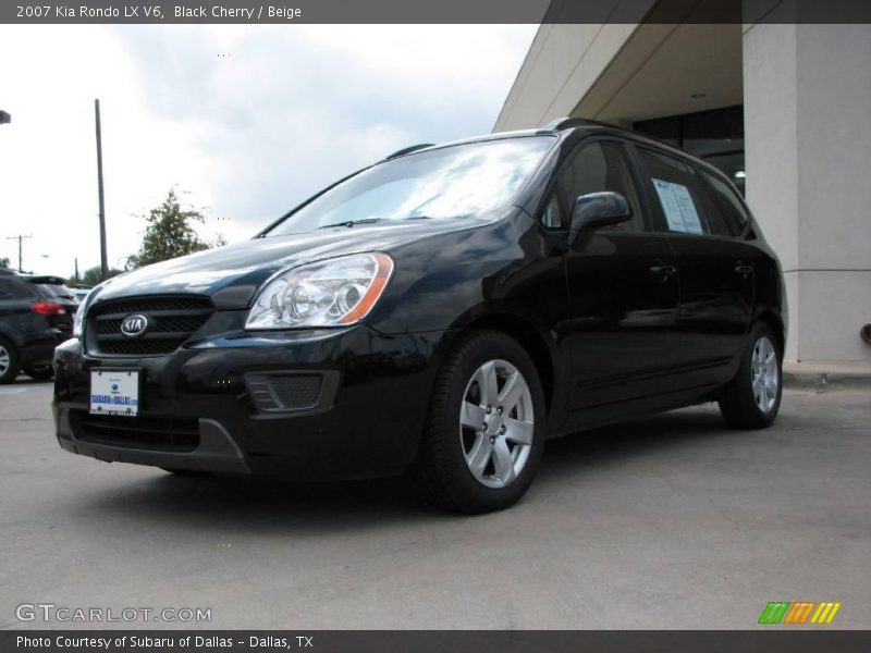 Black Cherry / Beige 2007 Kia Rondo LX V6