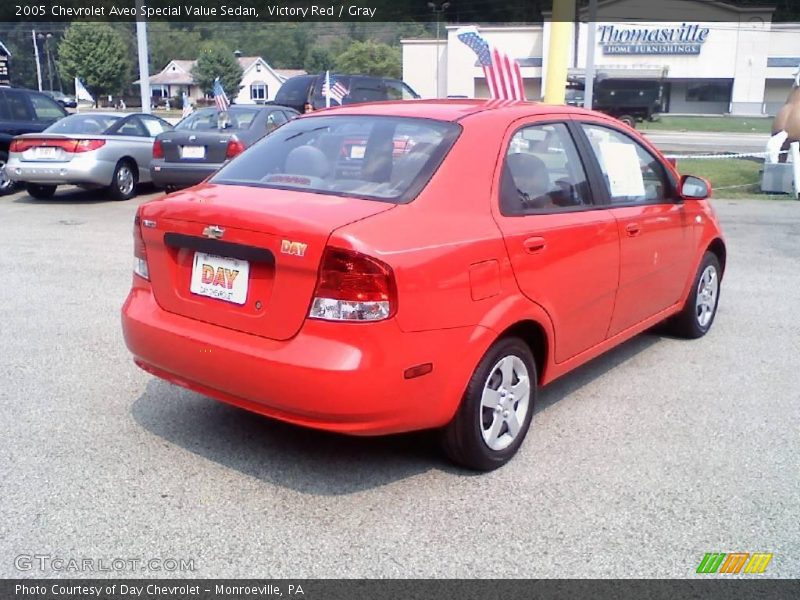 Victory Red / Gray 2005 Chevrolet Aveo Special Value Sedan