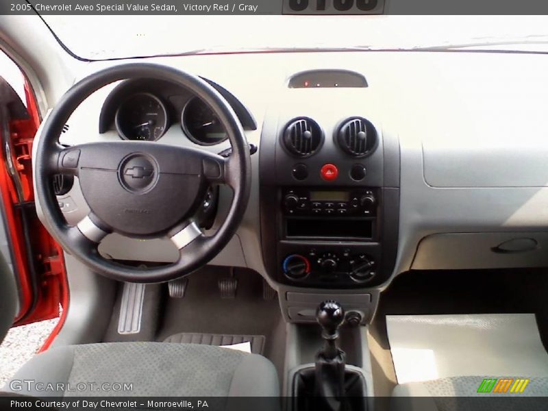 Victory Red / Gray 2005 Chevrolet Aveo Special Value Sedan