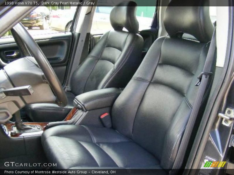 Front Seat of 1998 V70 T5