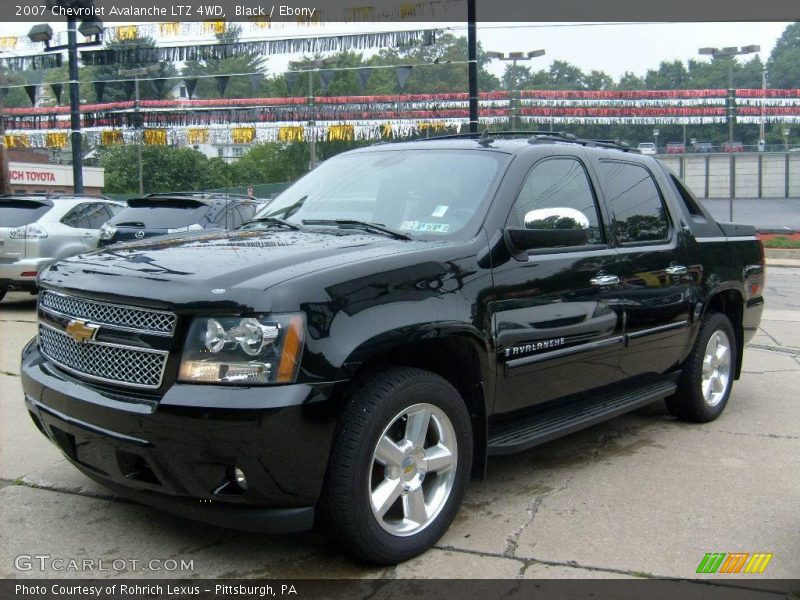 Black / Ebony 2007 Chevrolet Avalanche LTZ 4WD