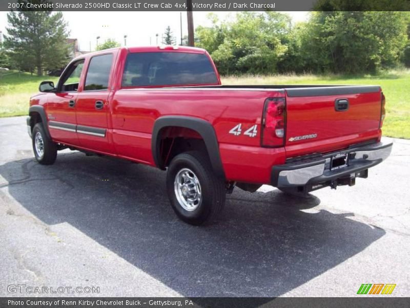 Victory Red / Dark Charcoal 2007 Chevrolet Silverado 2500HD Classic LT Crew Cab 4x4