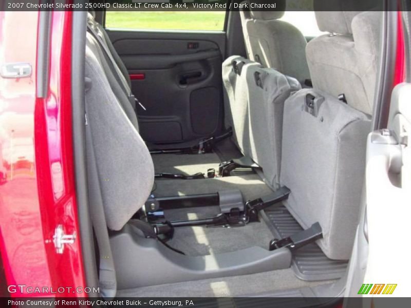 Victory Red / Dark Charcoal 2007 Chevrolet Silverado 2500HD Classic LT Crew Cab 4x4