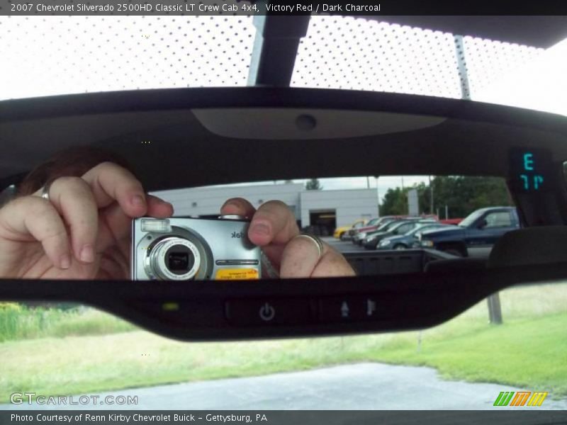 Victory Red / Dark Charcoal 2007 Chevrolet Silverado 2500HD Classic LT Crew Cab 4x4