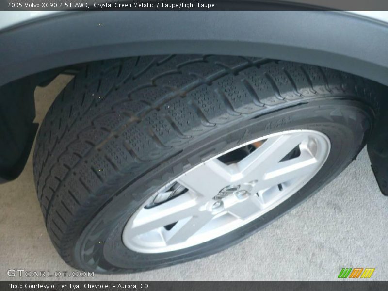 Crystal Green Metallic / Taupe/Light Taupe 2005 Volvo XC90 2.5T AWD
