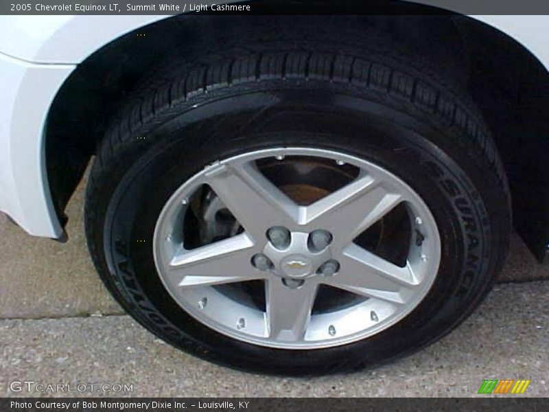 Summit White / Light Cashmere 2005 Chevrolet Equinox LT