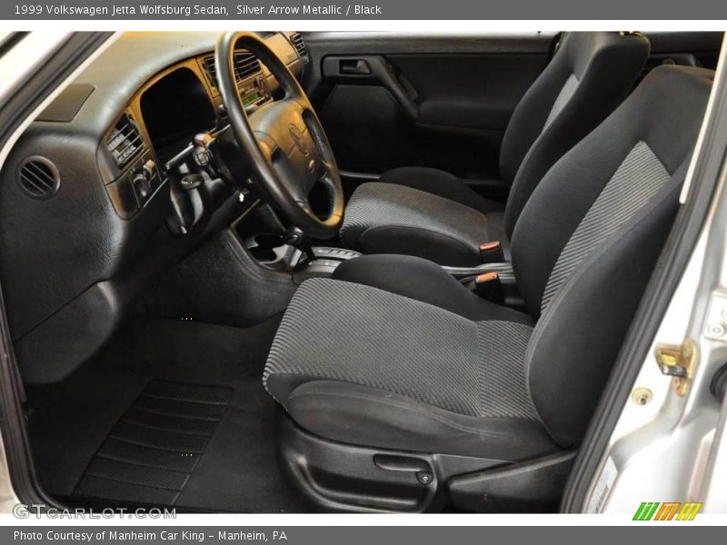 Silver Arrow Metallic / Black 1999 Volkswagen Jetta Wolfsburg Sedan