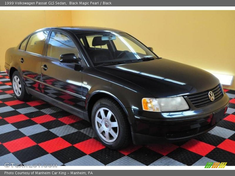 Black Magic Pearl / Black 1999 Volkswagen Passat GLS Sedan