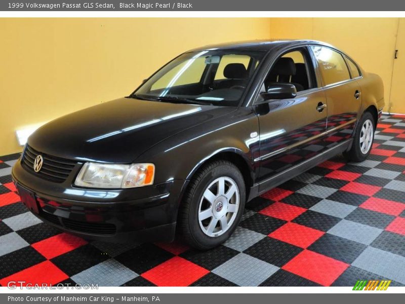 Black Magic Pearl / Black 1999 Volkswagen Passat GLS Sedan
