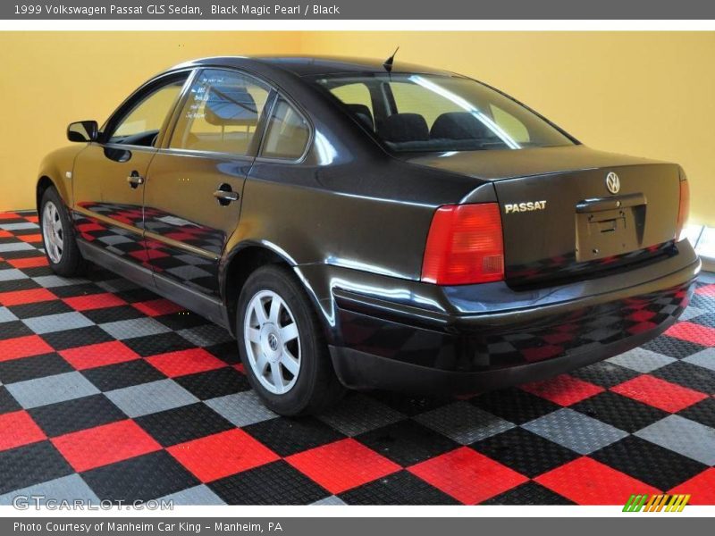 Black Magic Pearl / Black 1999 Volkswagen Passat GLS Sedan