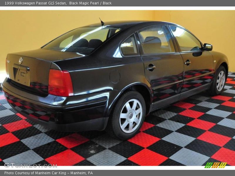 Black Magic Pearl / Black 1999 Volkswagen Passat GLS Sedan