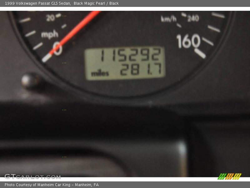 Black Magic Pearl / Black 1999 Volkswagen Passat GLS Sedan