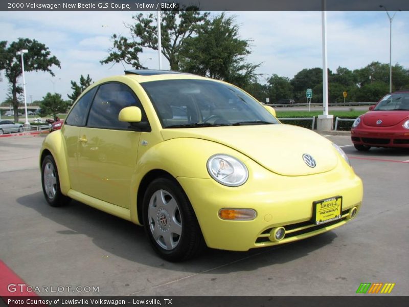 Yellow / Black 2000 Volkswagen New Beetle GLS Coupe