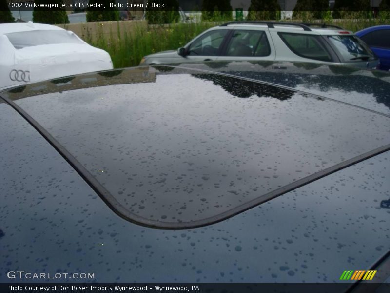 Baltic Green / Black 2002 Volkswagen Jetta GLS Sedan