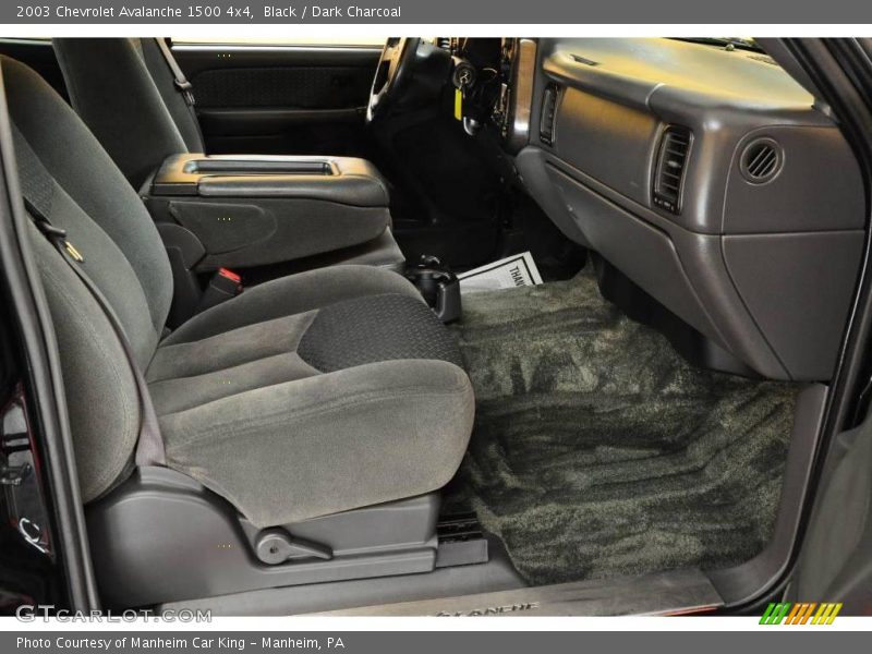 Black / Dark Charcoal 2003 Chevrolet Avalanche 1500 4x4