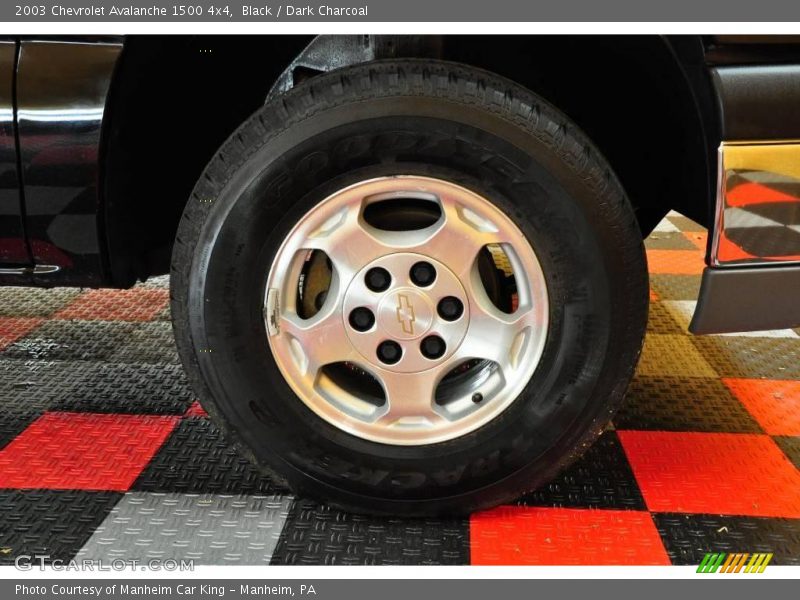 Black / Dark Charcoal 2003 Chevrolet Avalanche 1500 4x4