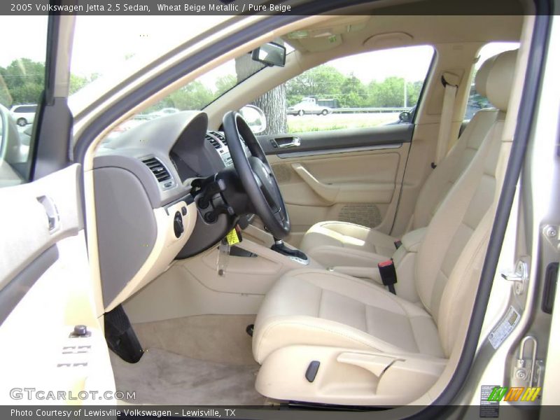 Wheat Beige Metallic / Pure Beige 2005 Volkswagen Jetta 2.5 Sedan