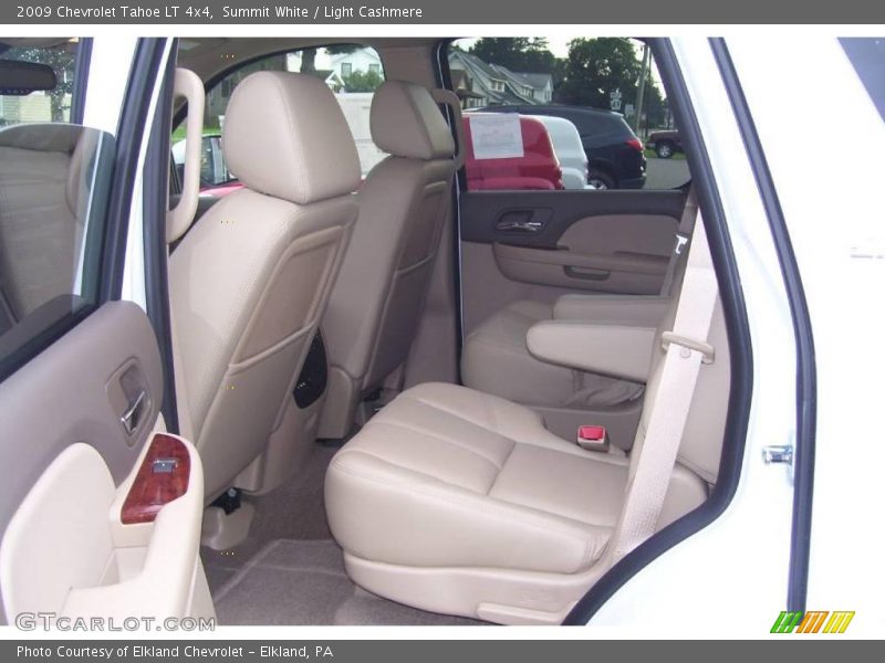 Summit White / Light Cashmere 2009 Chevrolet Tahoe LT 4x4
