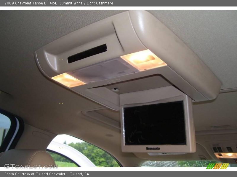 Summit White / Light Cashmere 2009 Chevrolet Tahoe LT 4x4