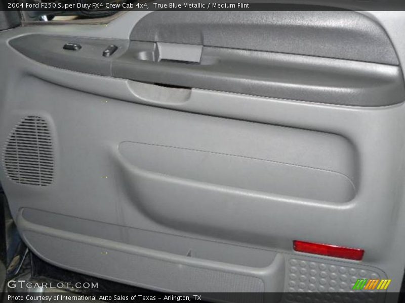 True Blue Metallic / Medium Flint 2004 Ford F250 Super Duty FX4 Crew Cab 4x4