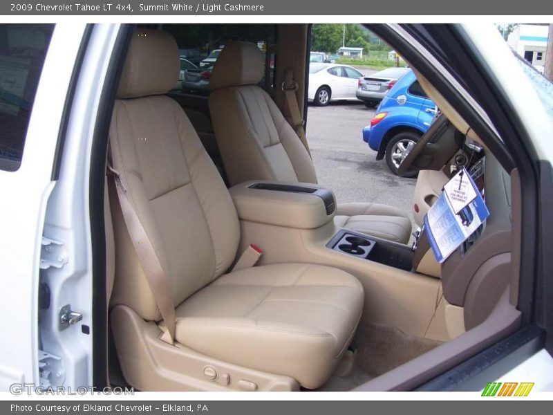 Summit White / Light Cashmere 2009 Chevrolet Tahoe LT 4x4