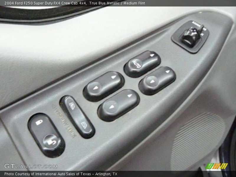 True Blue Metallic / Medium Flint 2004 Ford F250 Super Duty FX4 Crew Cab 4x4