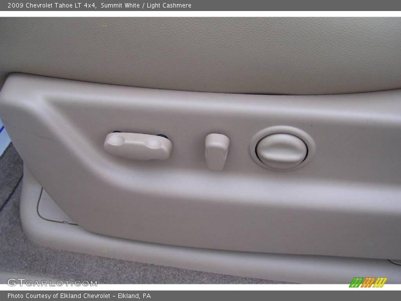 Summit White / Light Cashmere 2009 Chevrolet Tahoe LT 4x4